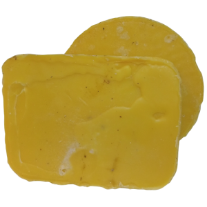 Cire d’abeilles naturelle provenant des ruches BeeHappyDDel, adaptée à la fabrication de bougies et de produits artisanaux